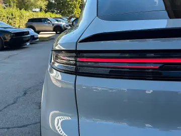 Porsche Cayenne Coupe Turbo E-Hybrid