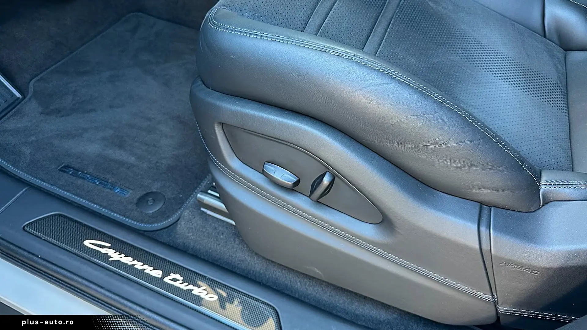 Porsche Cayenne Coupe Turbo E-Hybrid