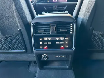 Porsche Cayenne Coupe Turbo E-Hybrid