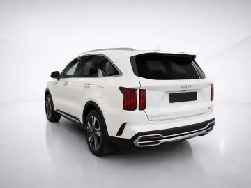 KIA Sorento Spirit 1.6 T-GDI PHEV Kamera ACC SHZ