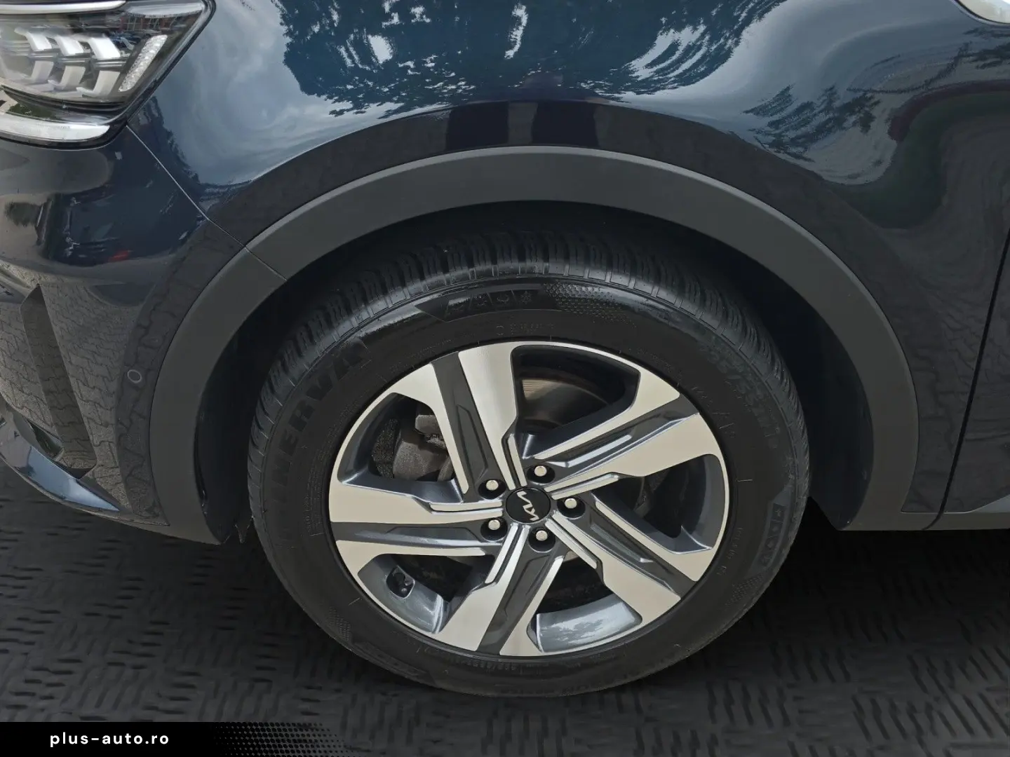 KIA Sorento 1.6T PHEV AWD Platinum 7-SITZER PANO VOL