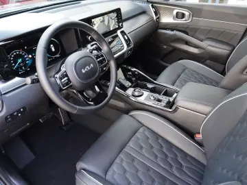 KIA Sorento Platinum 4WD Plug-In AHK 360  Belüf BOSE