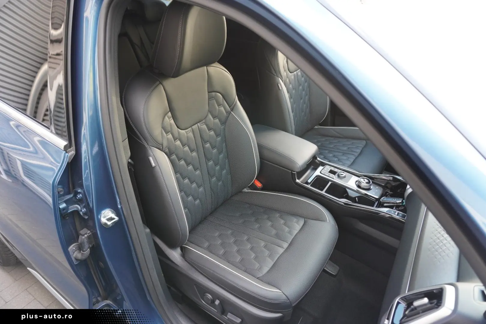 KIA Sorento Platinum 4WD Plug-In AHK 360  Belüf BOSE