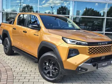 Toyota Hilux Invincible Double Cab 4x4