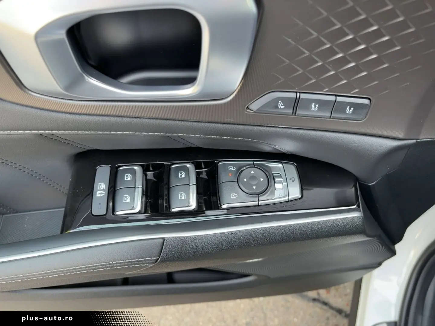 KIA Sorento Platinum AWD Glasdach 360 Kamera LED