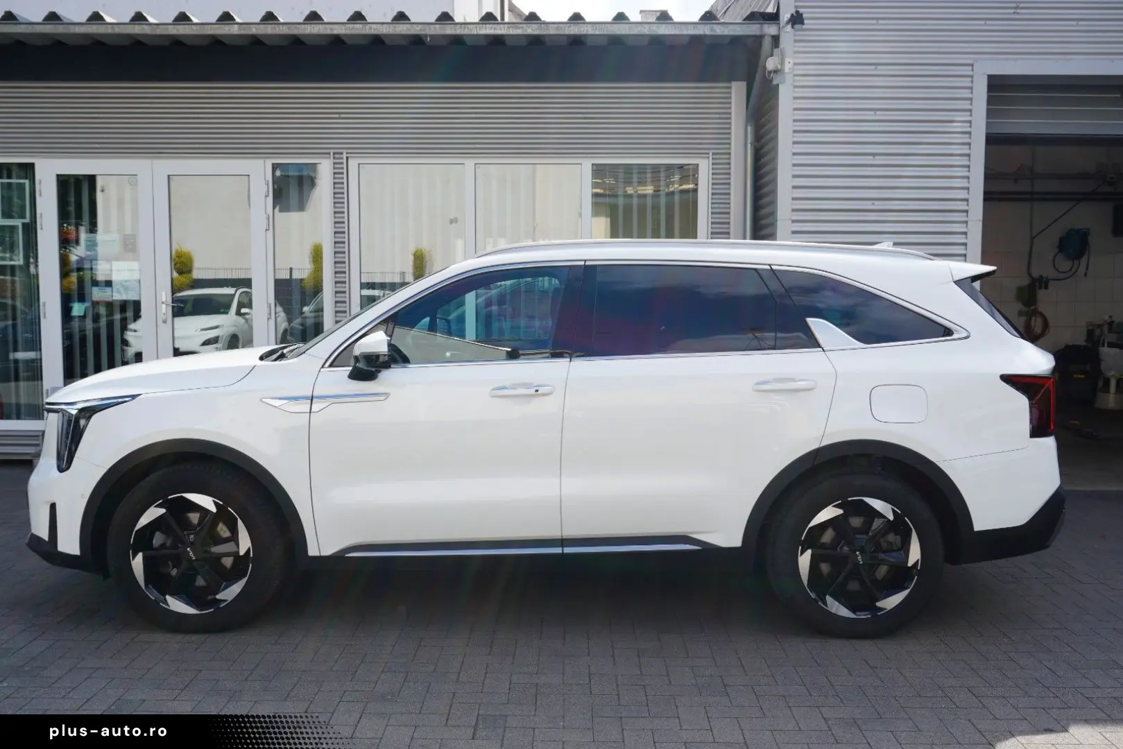 KIA Sorento Platinum 4WD Plug In Panorama ACC Mod 25