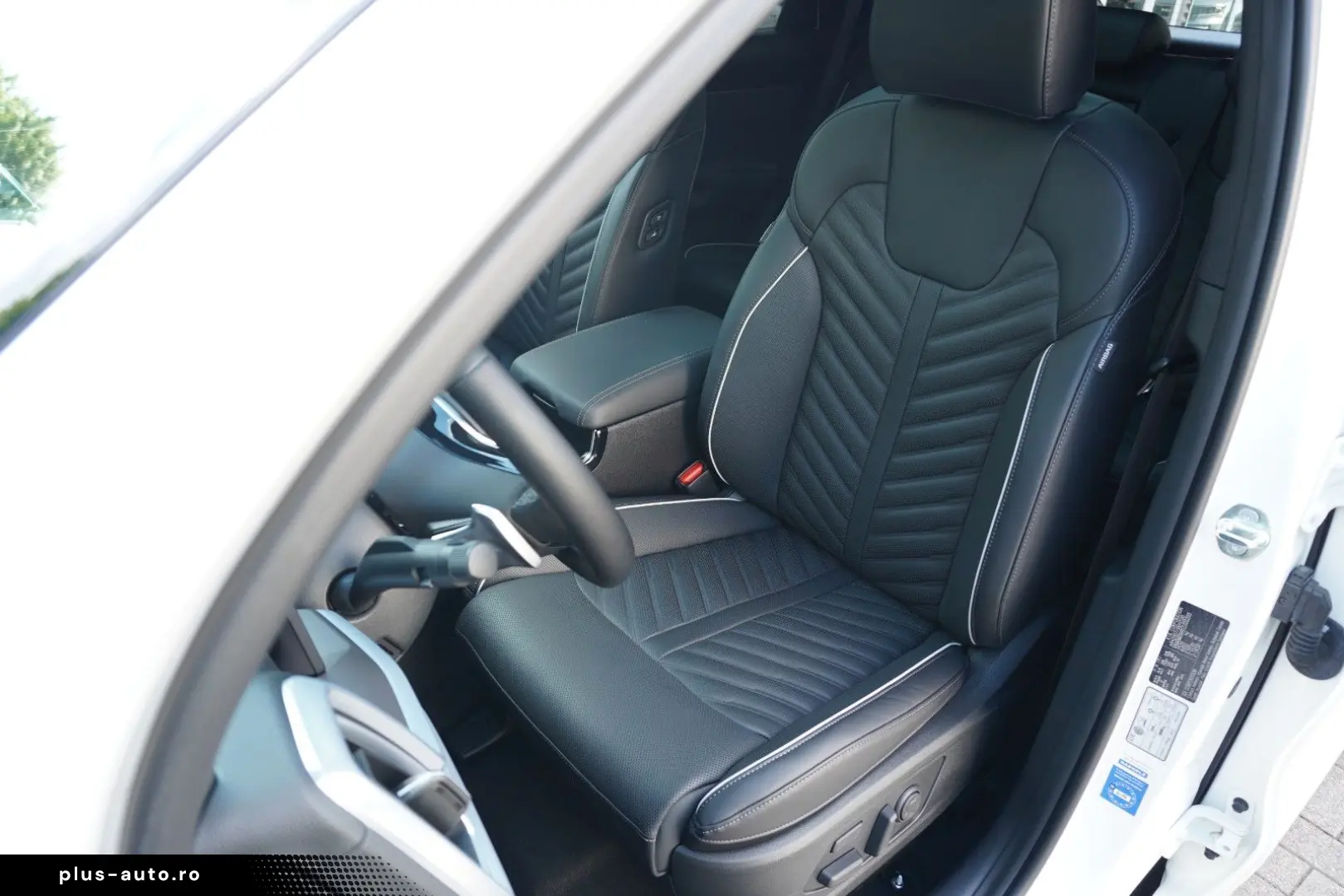 KIA Sorento Platinum 4WD Plug In Panorama ACC Mod 25