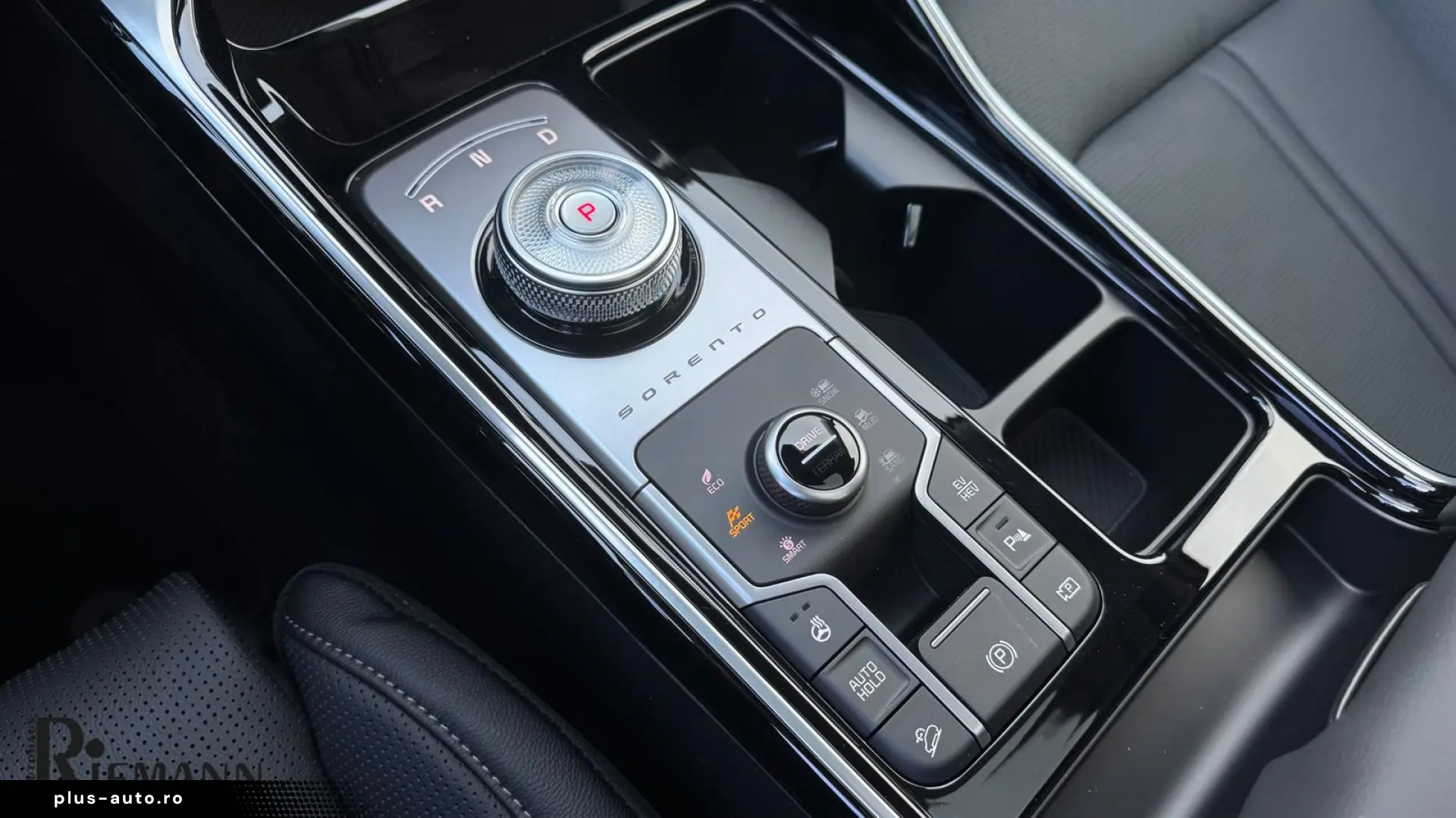 KIA Sorento 1.6 T-GDI PHEV AWD Plug&Ride   Panoramad
