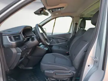 NISSAN Primastar Kombi L2H1 3 0 dCi
