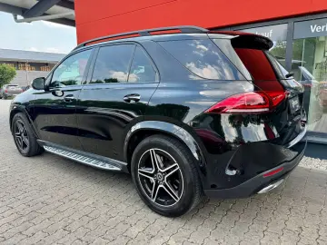 MERCEDES-BENZ GLE 350d 4Matic AMG PanoSD Head-up AHK…