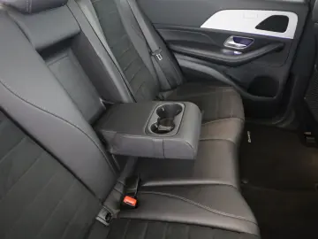 MERCEDES-BENZ GLE 350 d 4M AMG Pano AHK Distronic Burmester