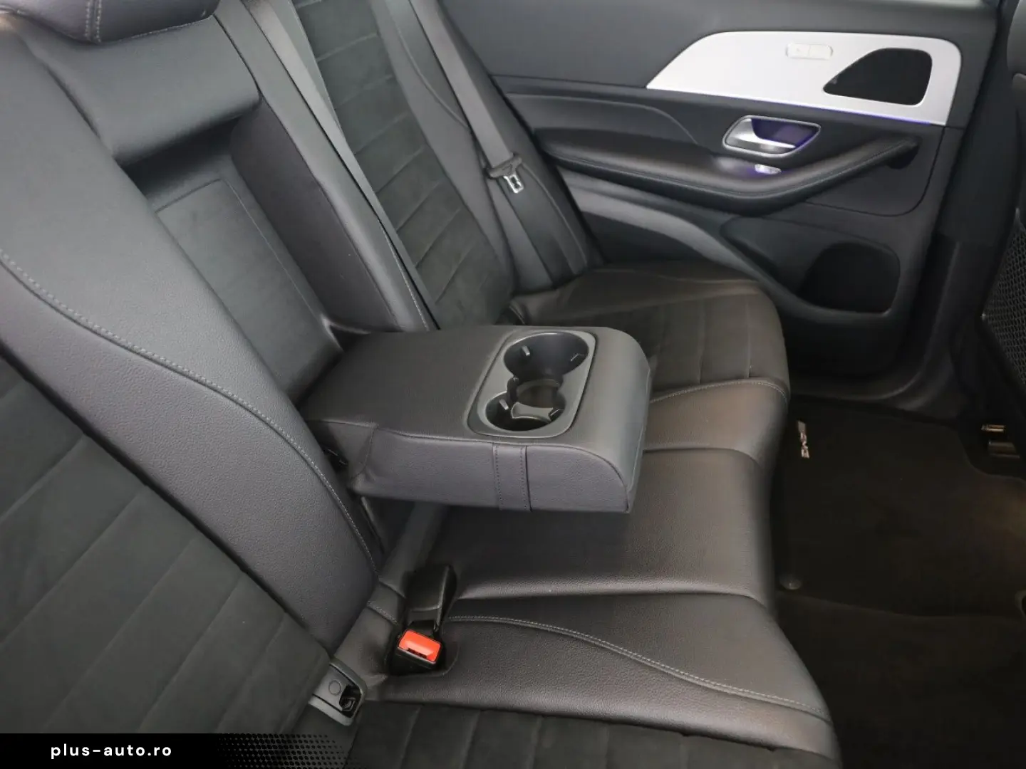 MERCEDES-BENZ GLE 350 d 4M AMG Pano AHK Distronic Burmester