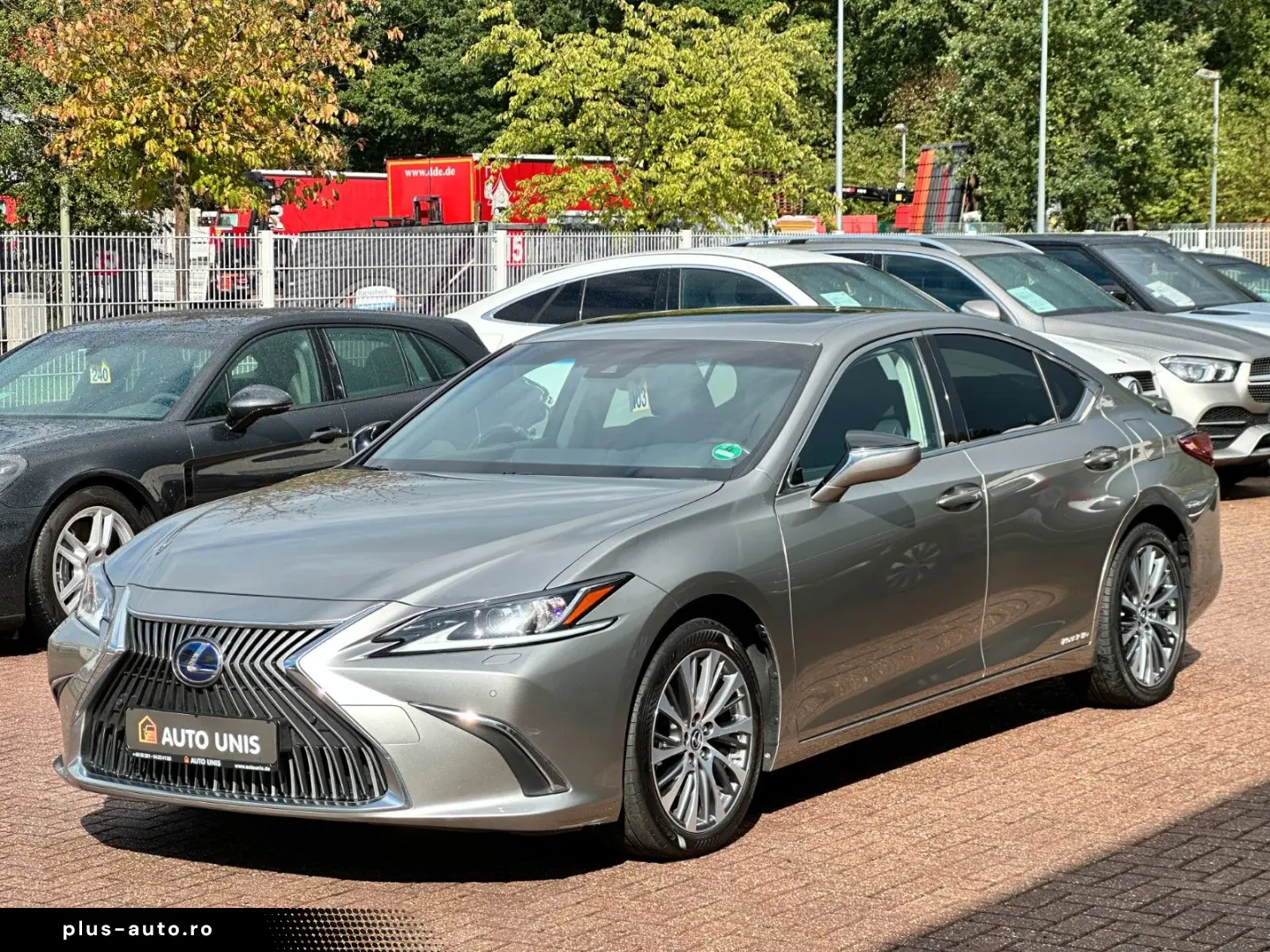 LEXUS ES 300h Hybrid Cam Navi Scheckheft 1.Hand