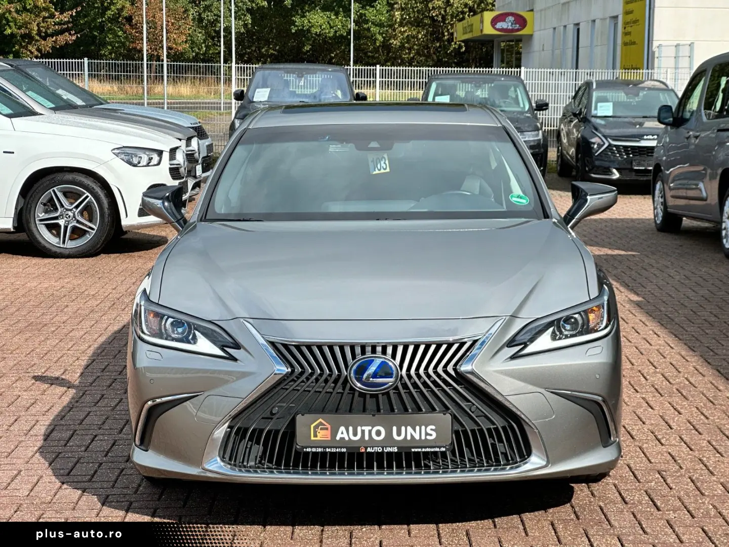 LEXUS ES 300h Hybrid Cam Navi Scheckheft 1.Hand