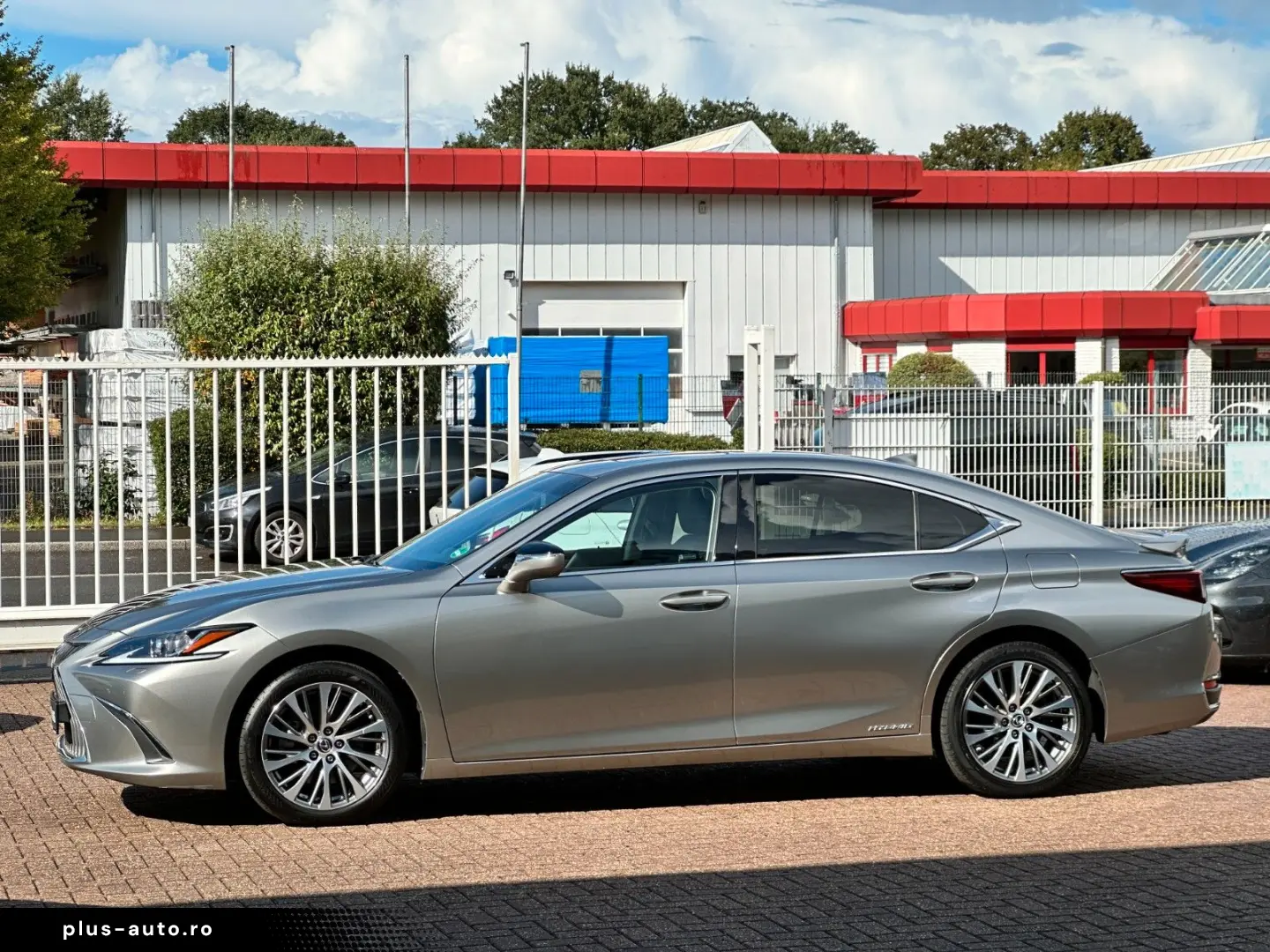LEXUS ES 300h Hybrid Cam Navi Scheckheft 1.Hand
