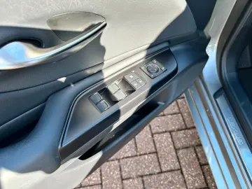 LEXUS ES 300h Hybrid Cam Navi Scheckheft 1.Hand