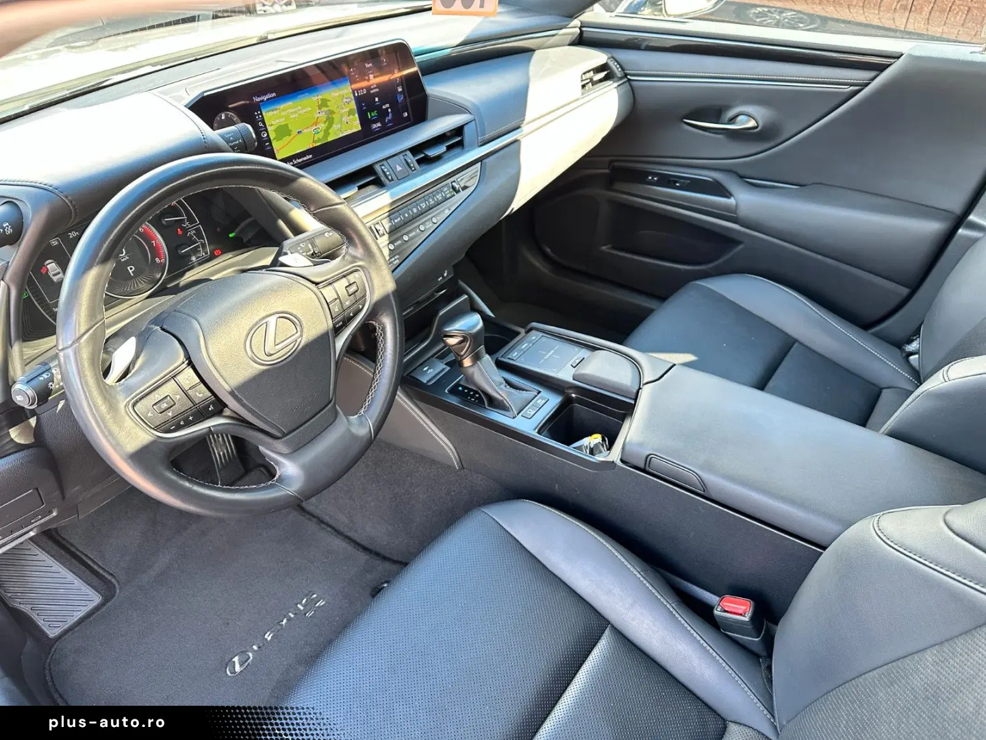 LEXUS ES 300h Hybrid Cam Navi Scheckheft 1.Hand