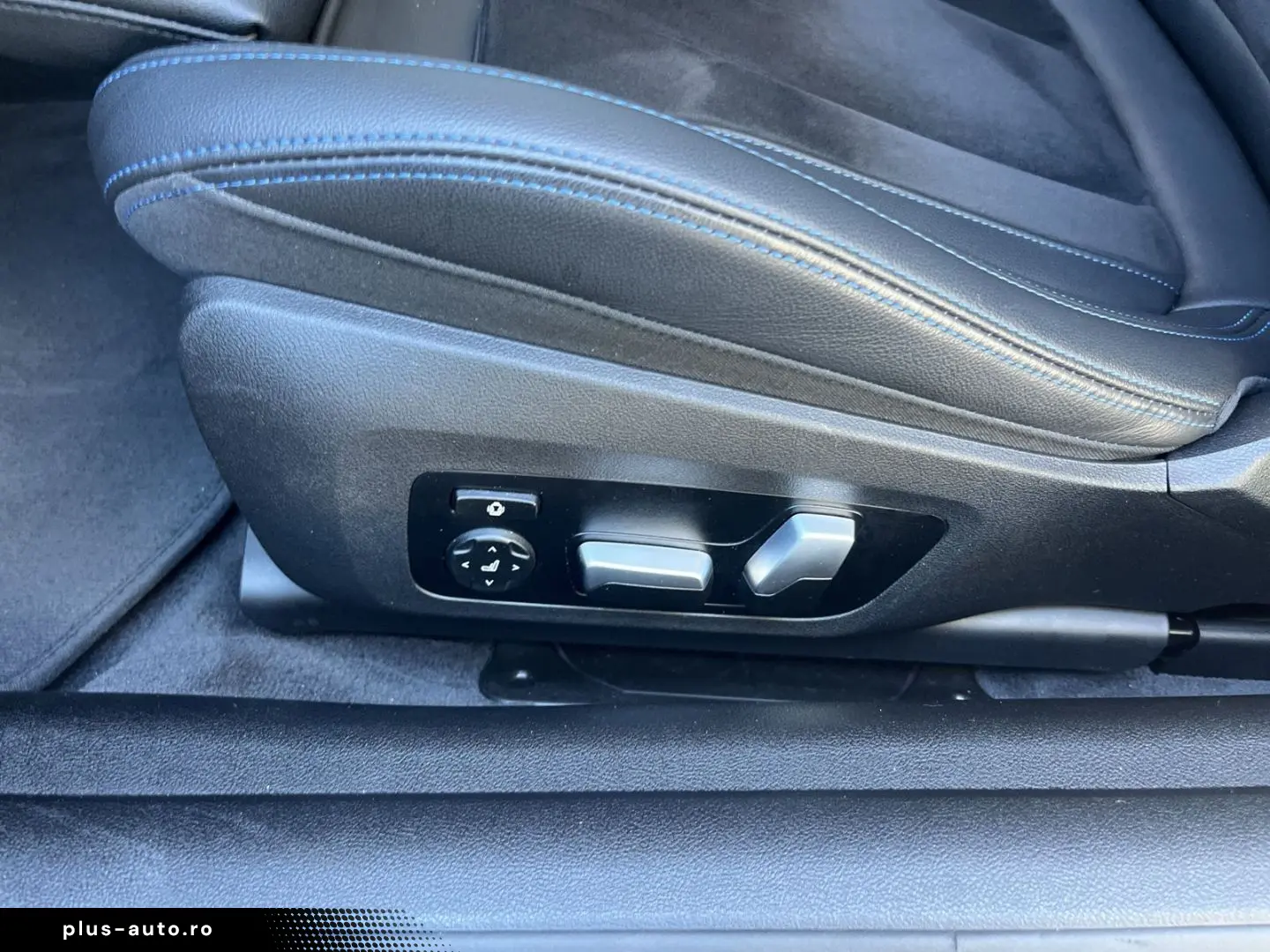 BMW 430 i M Sport xDrive Coupe StandHZG Navigation