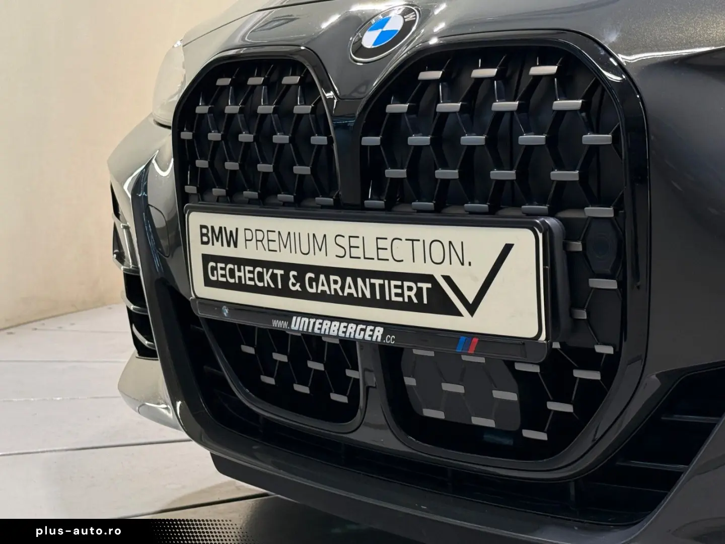 BMW M440i xDrive Coupé Pro ACC RFK HUD HiFi Memory