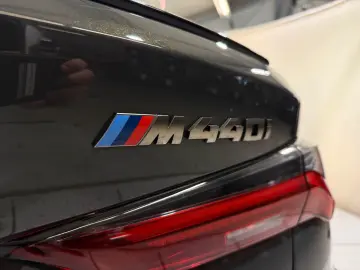 BMW M440i xDrive Coupé Pro ACC RFK HUD HiFi Memory