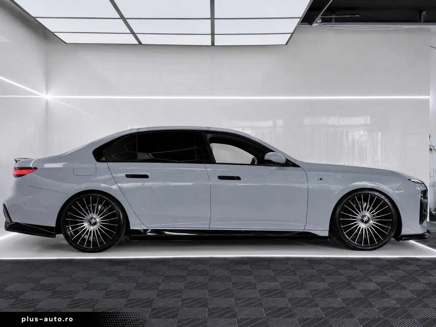 BMW 740 d xDrive M Sport B&O 360 PANO 22