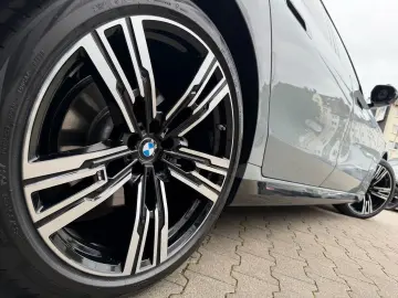 BMW 740d xDrive M Sport DA PA Prof SkyLounge TV