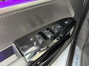 BMW 740d xDrive M Sport DA PA Prof SkyLounge TV