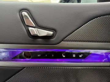 BMW 740d xDrive M Sport DA PA Prof SkyLounge TV