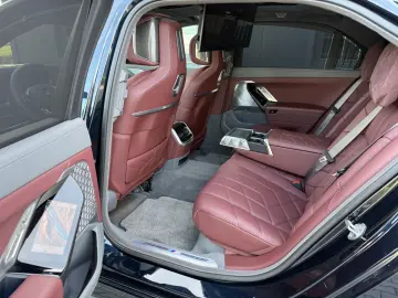 BMW 740 d xDrive M Sport