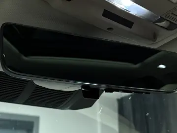 Land Rover XS EDITION 250DHSE Mildhybrid
