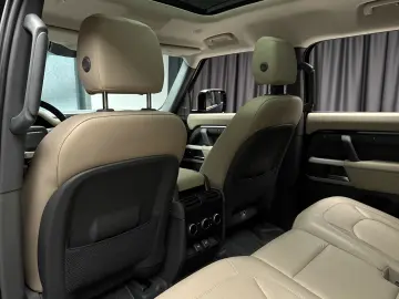 Land Rover XS EDITION 250DHSE Mildhybrid