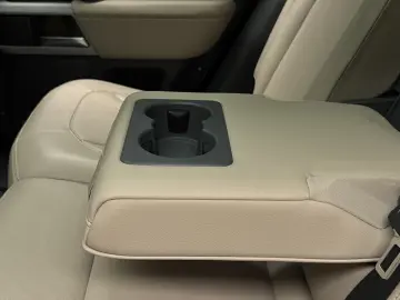 Land Rover XS EDITION 250DHSE Mildhybrid