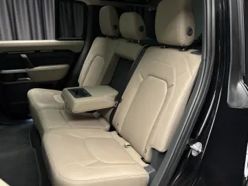 Land Rover XS EDITION 250DHSE Mildhybrid
