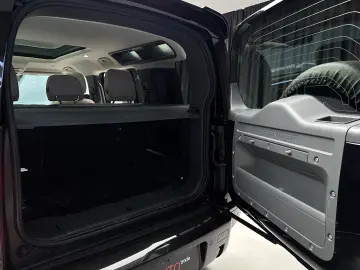 Land Rover XS EDITION 250DHSE Mildhybrid