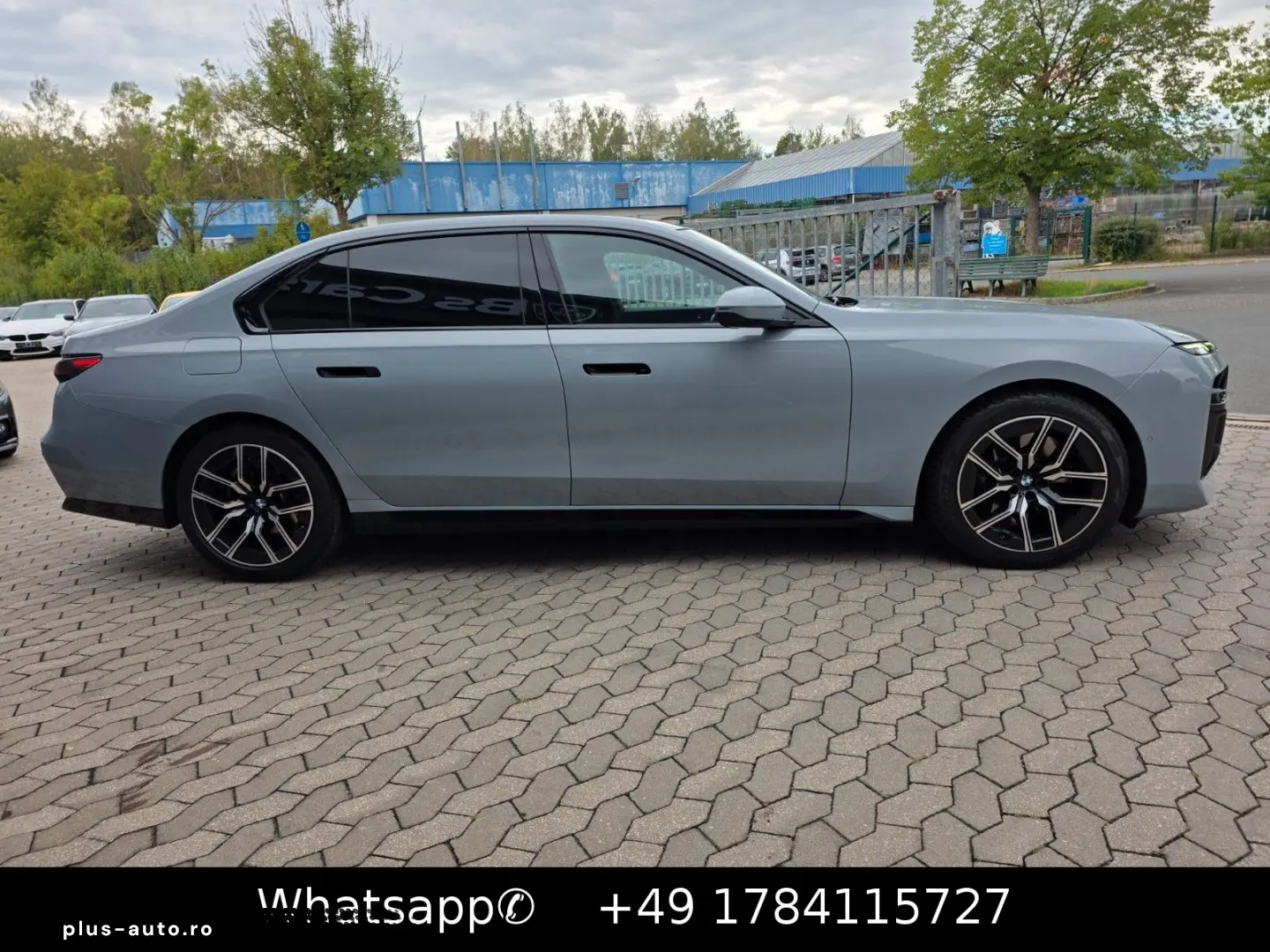 BMW 740i M Sport Paket Kristall Paket SkyLounge B&W