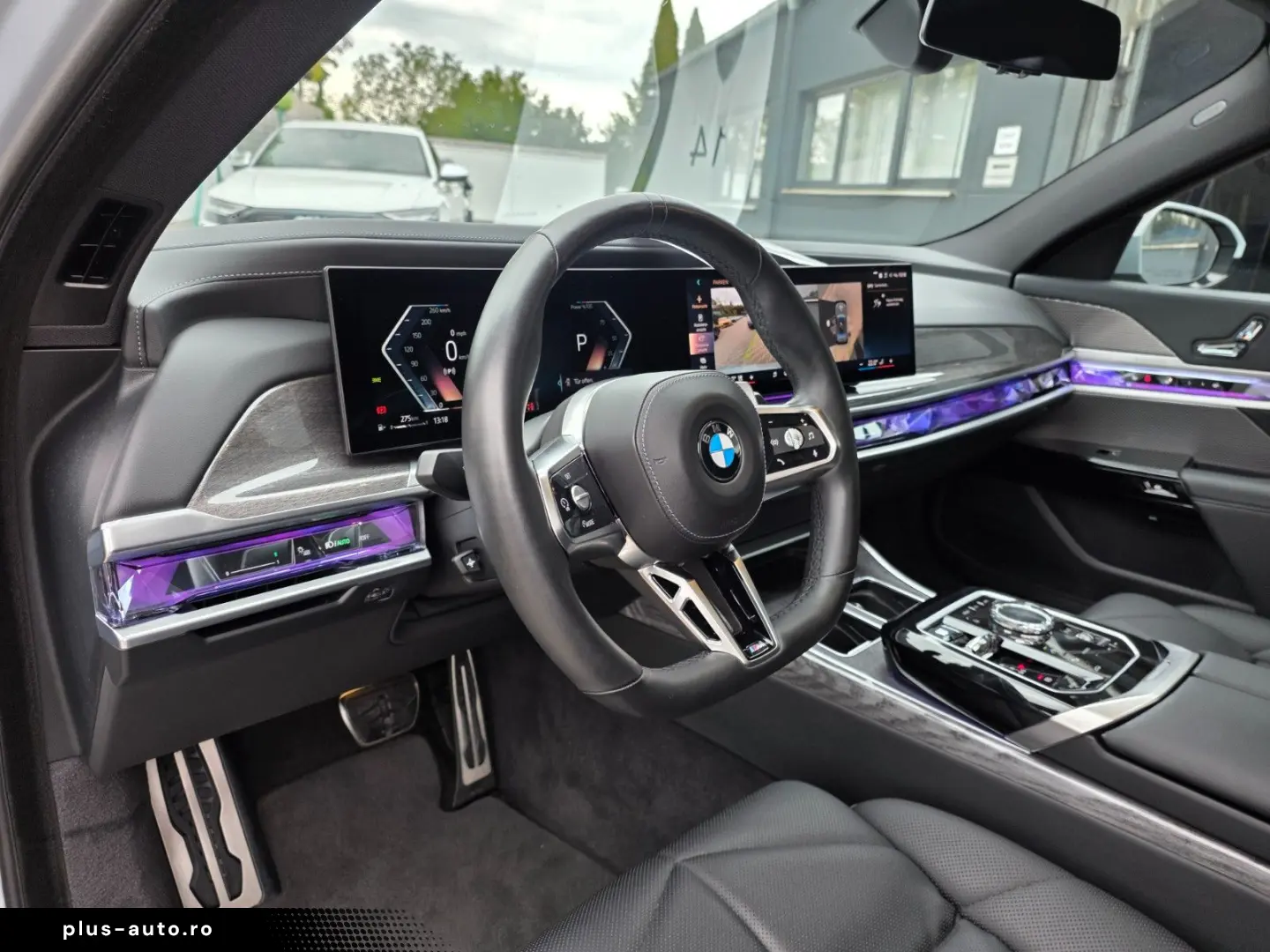 BMW 740i M Sport Paket Kristall Paket SkyLounge B&W