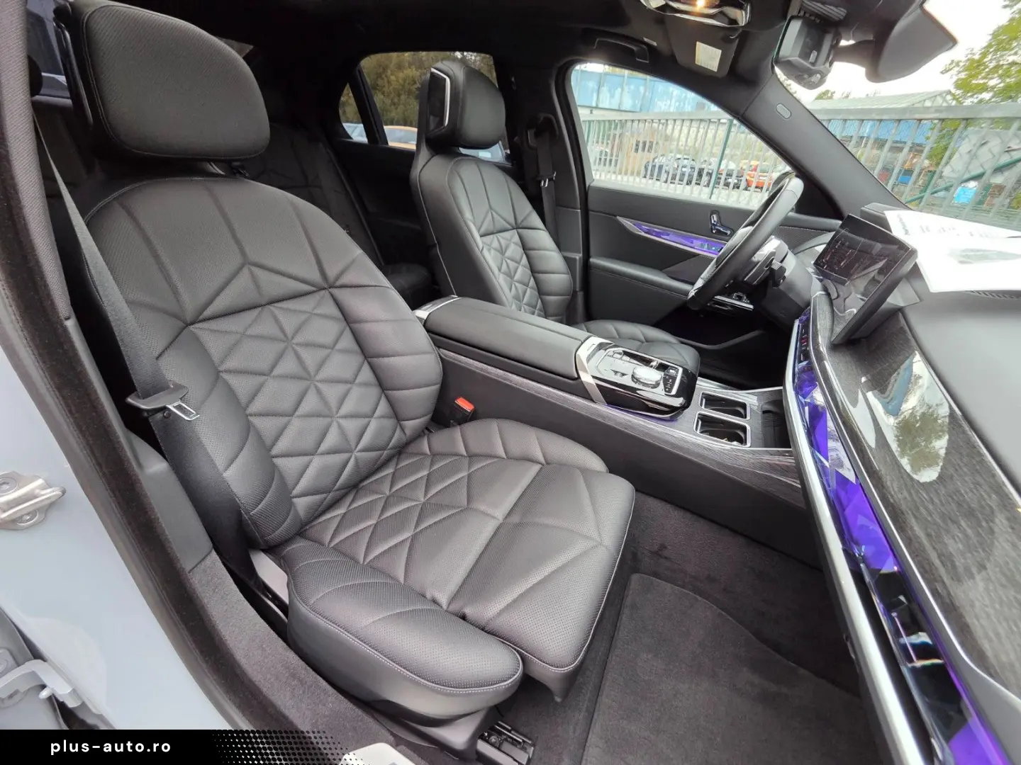 BMW 740i M Sport Paket Kristall Paket SkyLounge B&W
