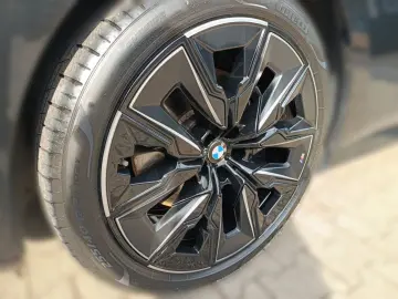 BMW 740d xDrive M SPORTPAKET PRO SKY LOUNGE INTEGRAL