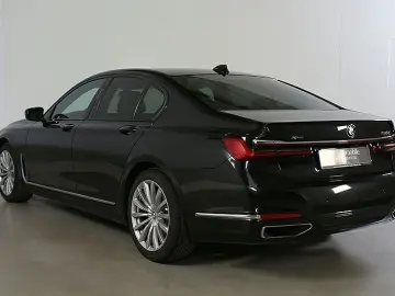 BMW 740d xDr. Standh Massage ACC HuD H&K Laser Park