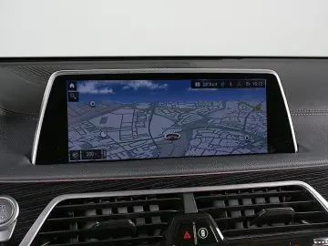 BMW 740d xDr. Standh Massage ACC HuD H&K Laser Park