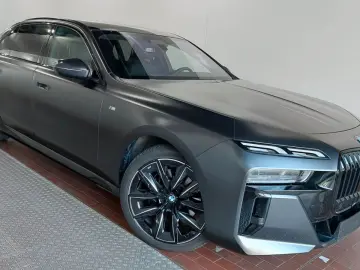 BMW 740 7 740 d xDrive M Sport