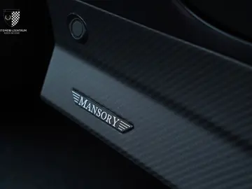 BMW 750e MANSORY FullCarbon Executive SkyLounge