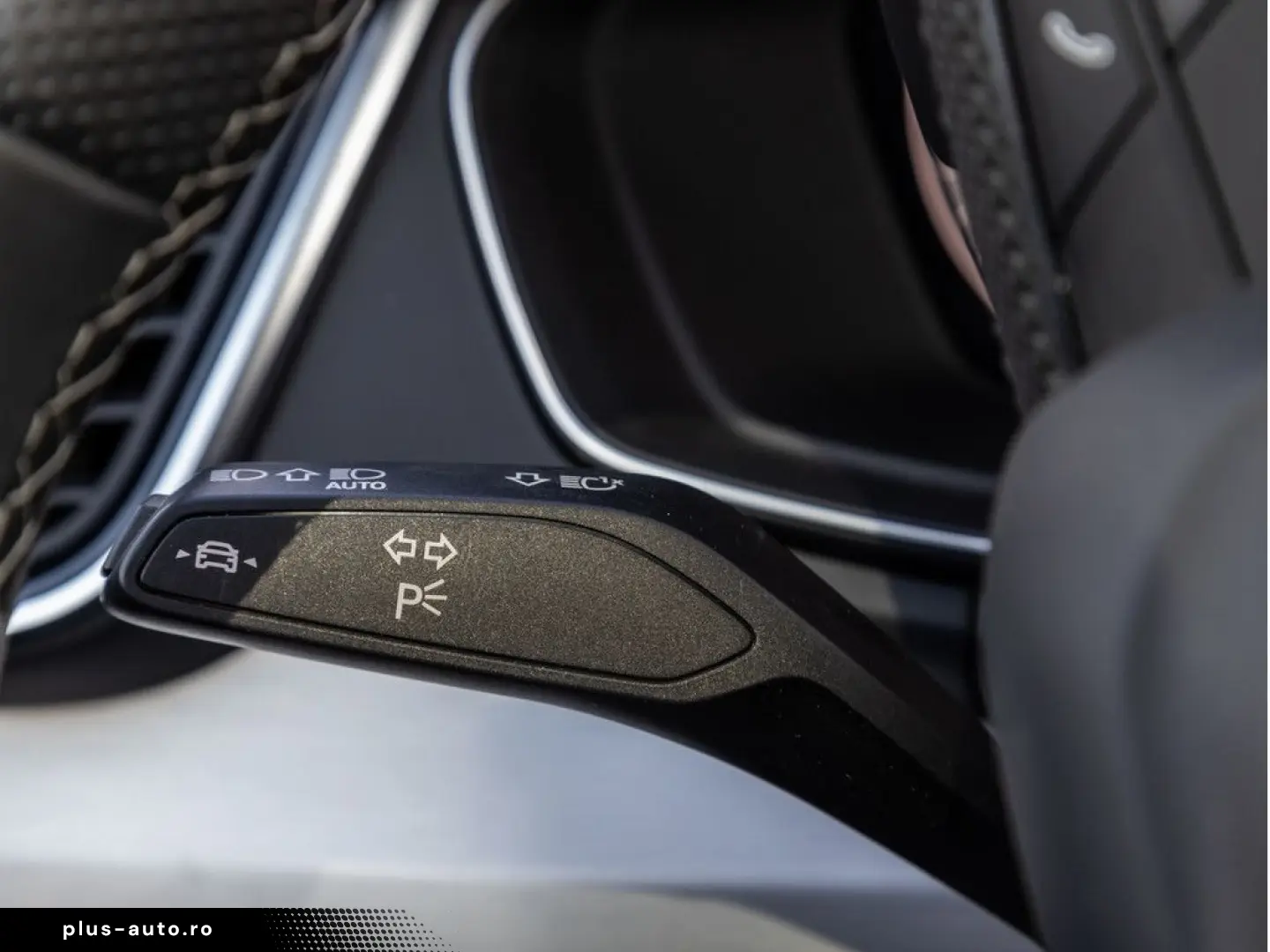AUDI Q5 2023 — imagine 22