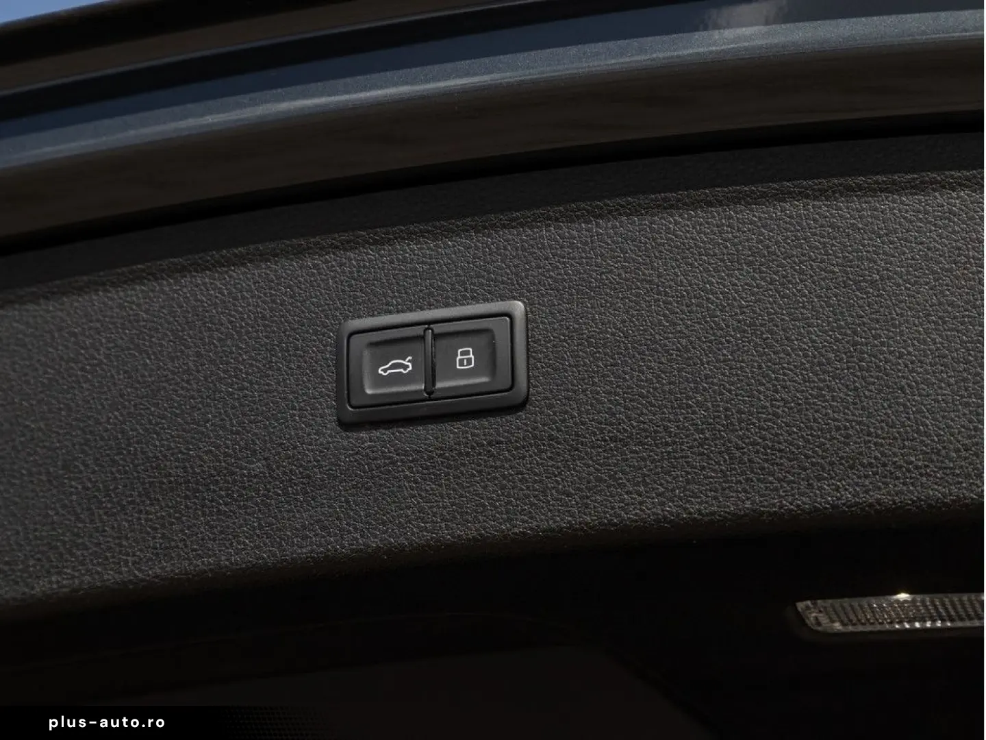 AUDI Q5 2023 — imagine 32