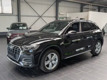 AUDI Q5 40 TDI quattro S tronic advanced  S-Line