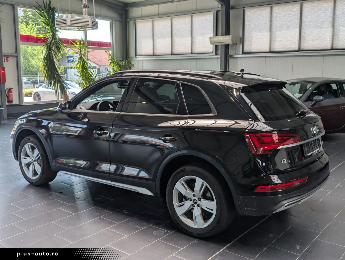AUDI Q5 40 TDI quattro S tronic advanced  S-Line