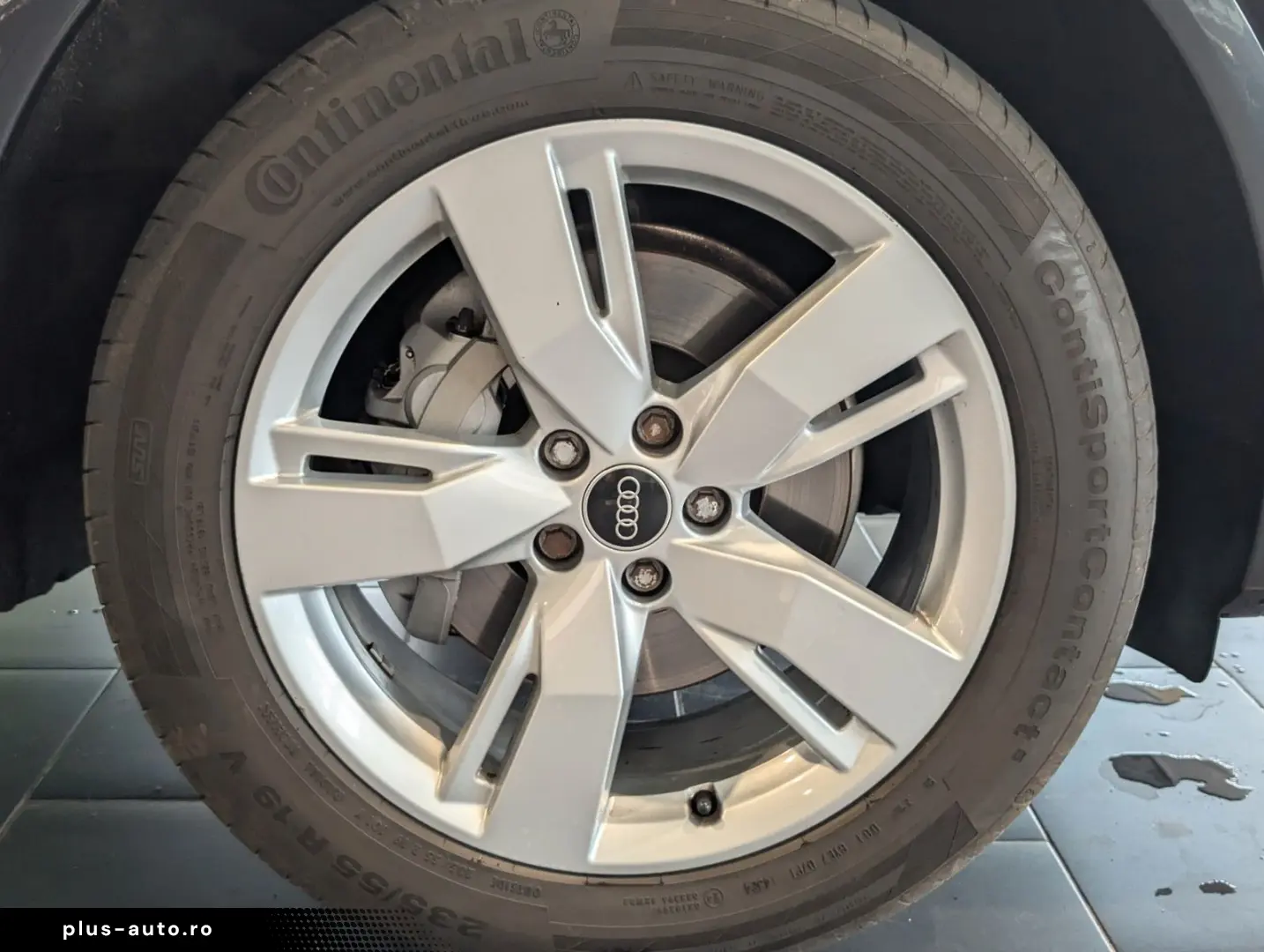 AUDI Q5 40 TDI quattro S tronic advanced  S-Line
