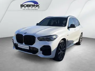 BMW X5 xDrive45e M Sport Hybrid Pano B&W Laser Head-