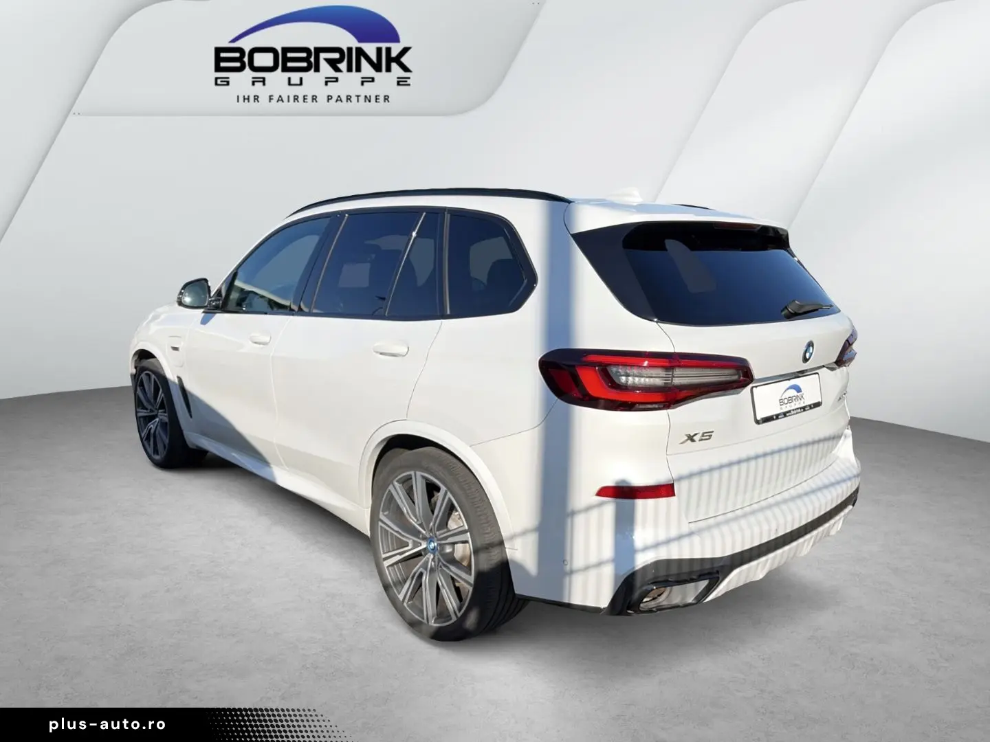 BMW X5 xDrive45e M Sport Hybrid Pano B&W Laser Head-