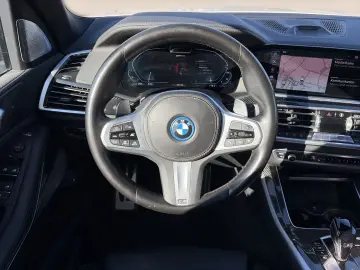 BMW X5 xDrive45e M Sport Hybrid Pano B&W Laser Head-